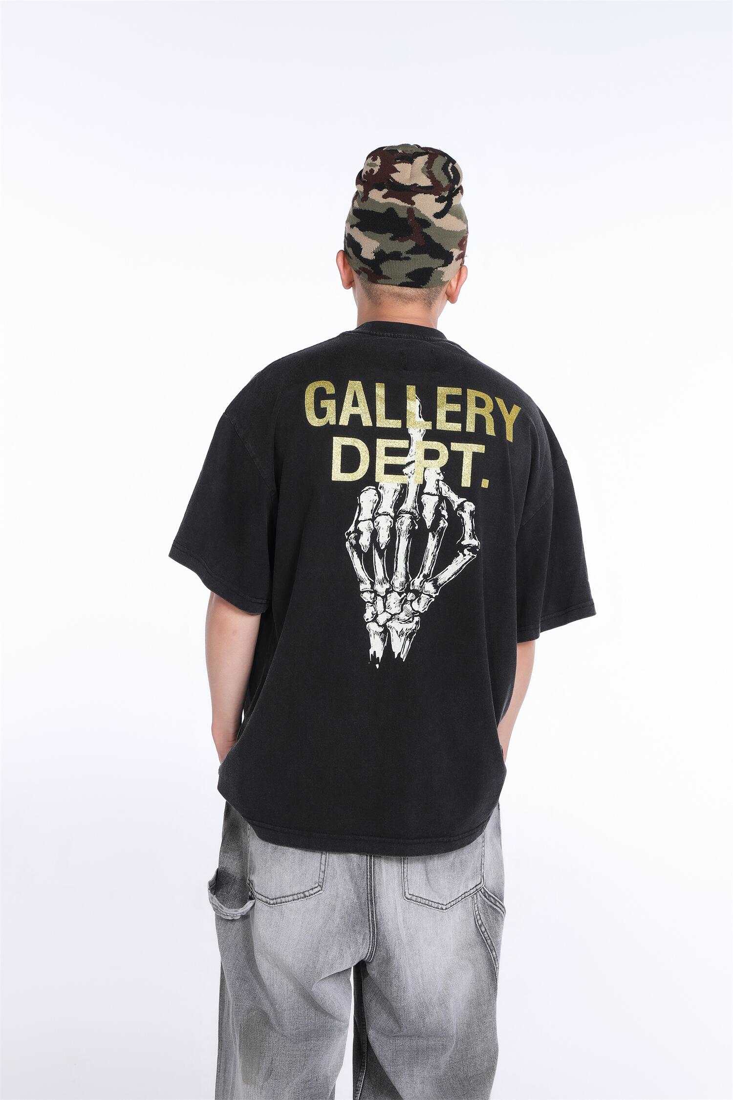 GALLERY DEPT New T-shirt D47