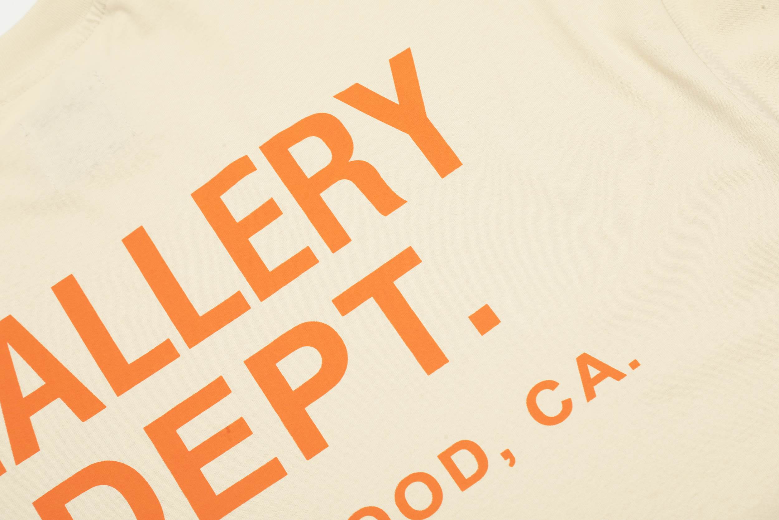 GALLERY DEPT New T-shirt D44