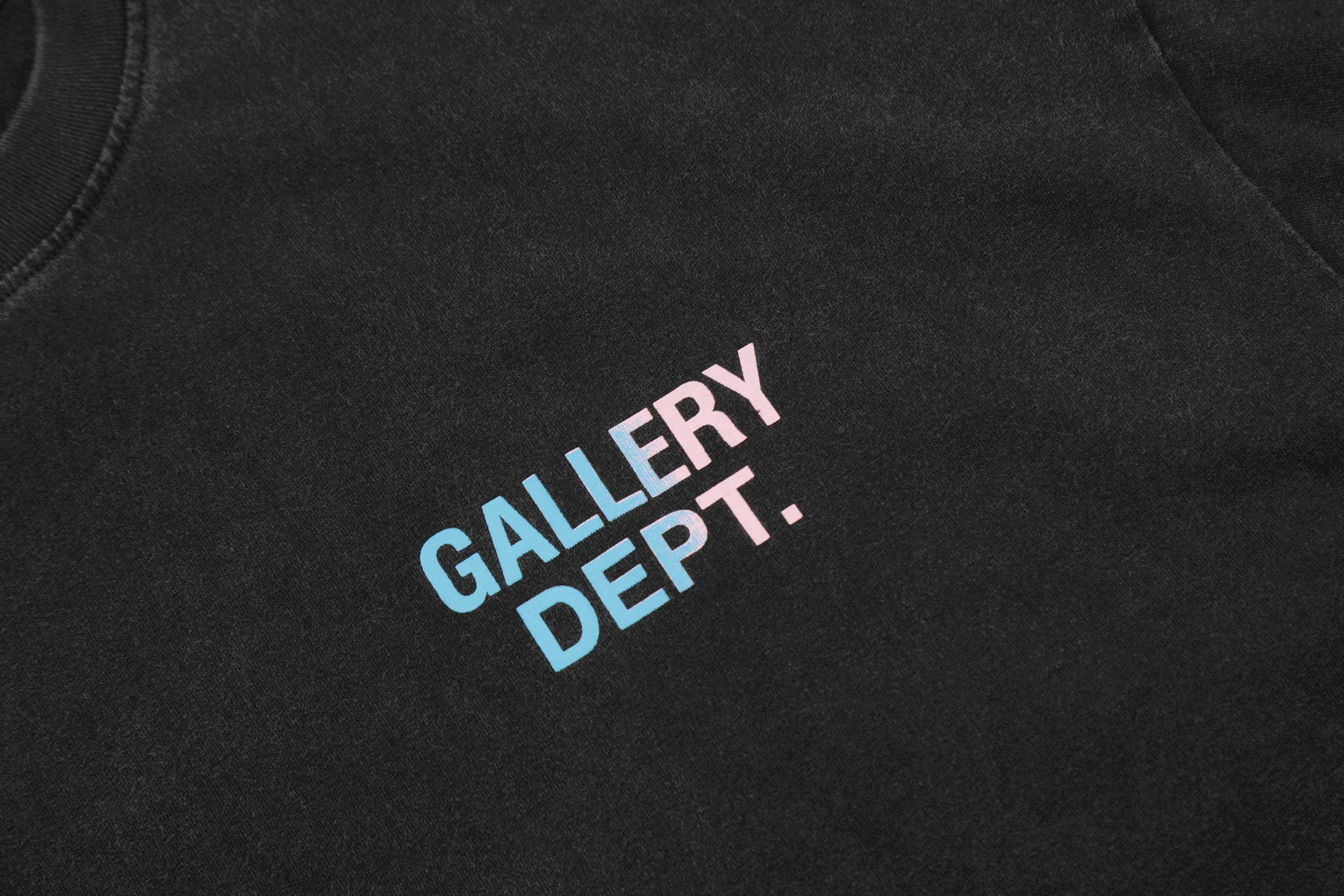 GALLERY DEPT New T-shirt D49